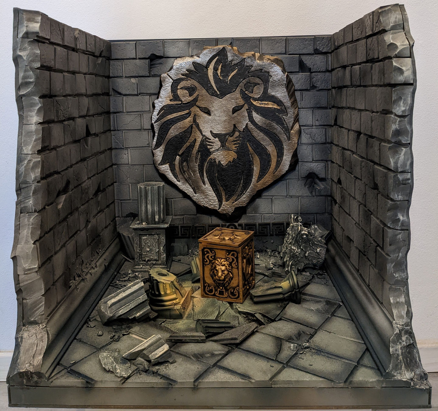 SaintSeiya_Leone_diorama.jpg