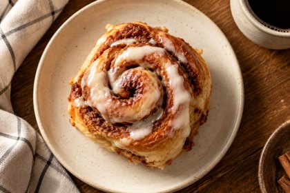 AI illustration: Cinnamon Roll; not this venue or its actual offering.