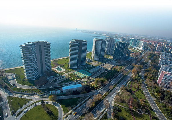 YALI ATAKÖY APARTS