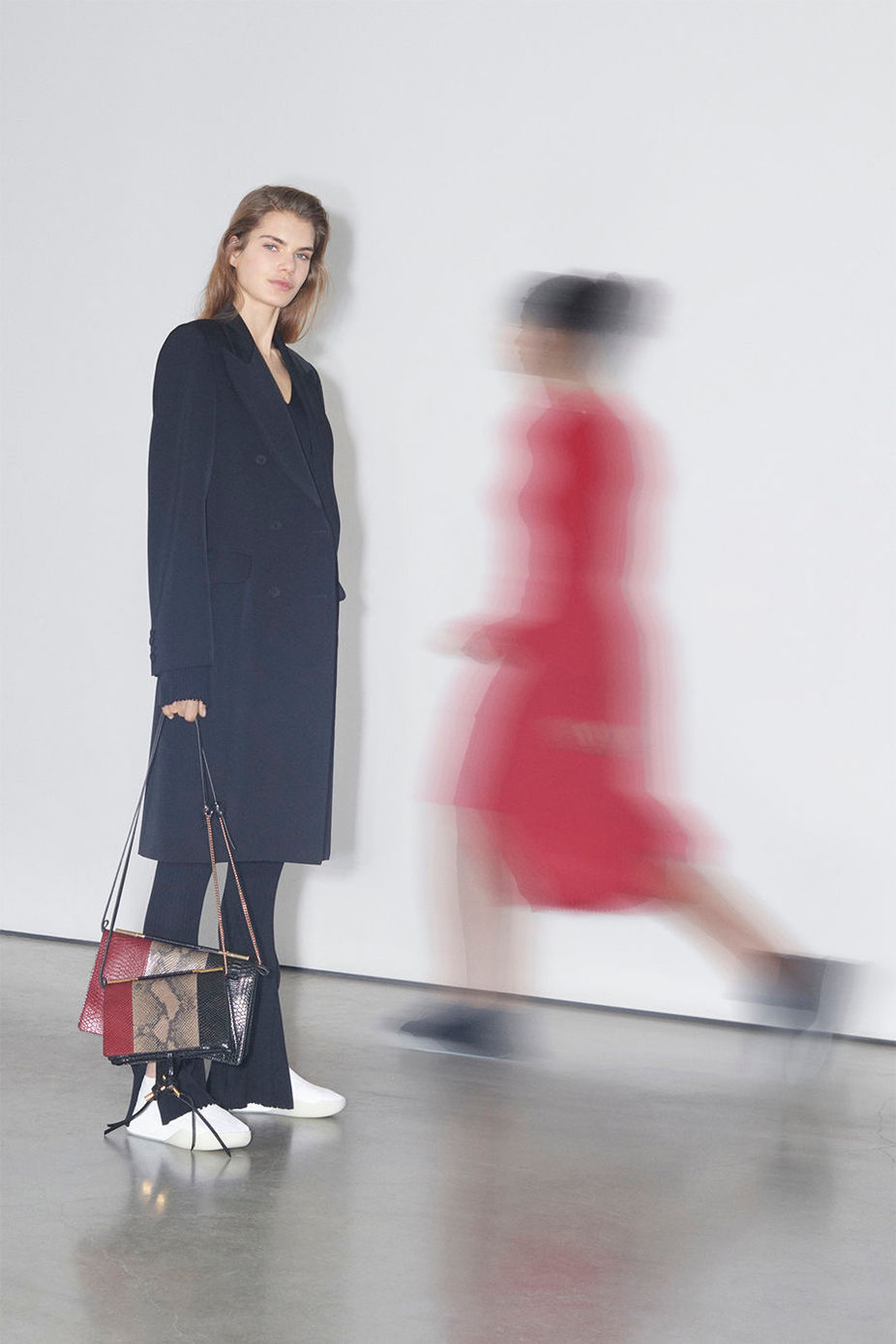 STELLA McCARTNEY | FW17/18. UN GIRO A LA ELEGANCIA.