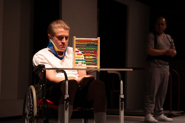 De cuadripléjico a triatleta, “Fritz, mi historia”, una puesta en escena sobre resiliencia y voluntad humana