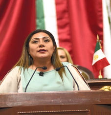 Módulos legislativos de Morena canalizarán y acompañarán casos de despojo en CDMX: Xóchitl Bravo