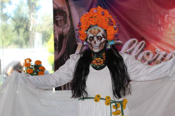 Anuncian la Llorona de Xochimilco “Al final del Camino” en la chinampa Yolpaki