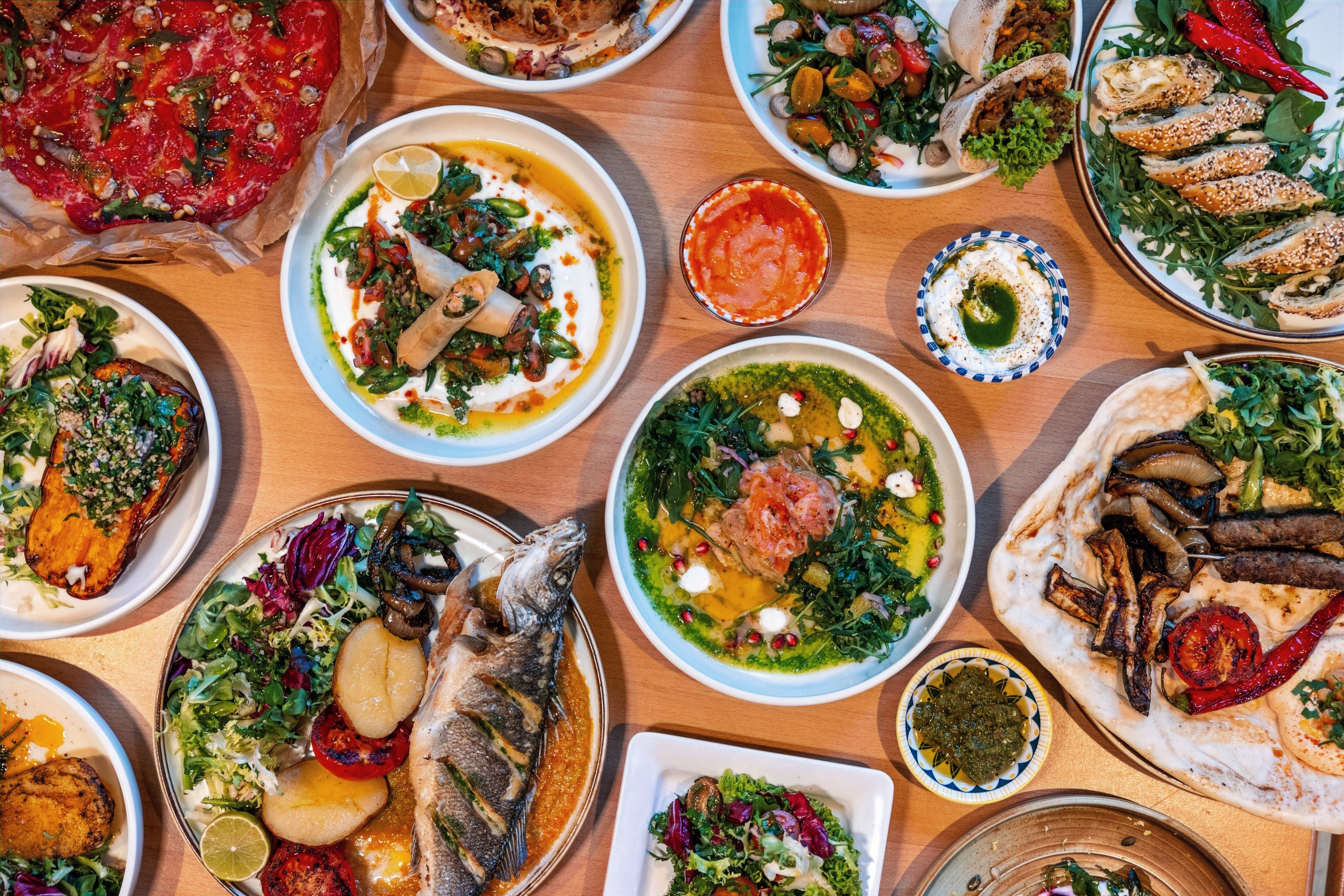 Award-winning hummus and fresh Mediterranean mezze at Turquoise Prague