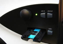 Automated, Internal, Heated Specimen Sta