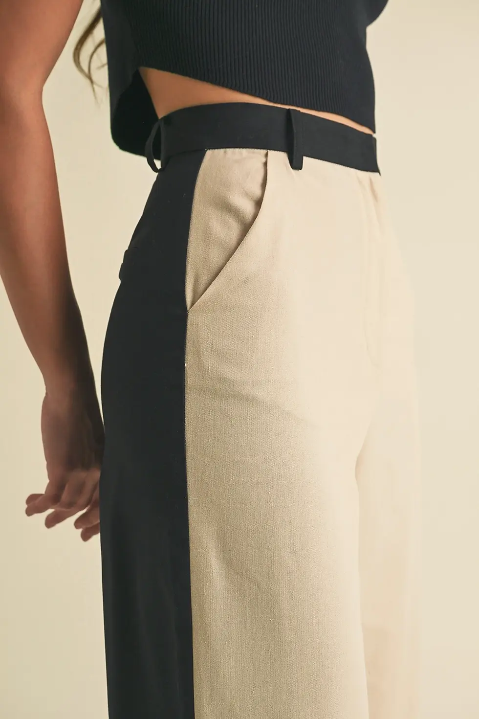 Thumbnail: Black & Tan Linen Cotton Color Block Trousers