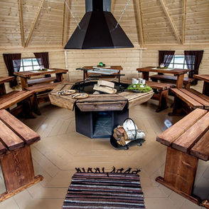 Our Scandinavian BaltoScandia BBQ Huts are built in the traditional Lappish style of Northern Finland and offer the year-round dining culture that the Scandinavians have all year-round 