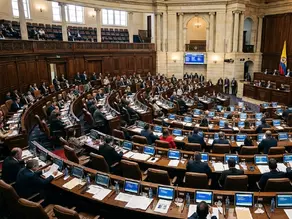 Salario de congresistas en Colombia 