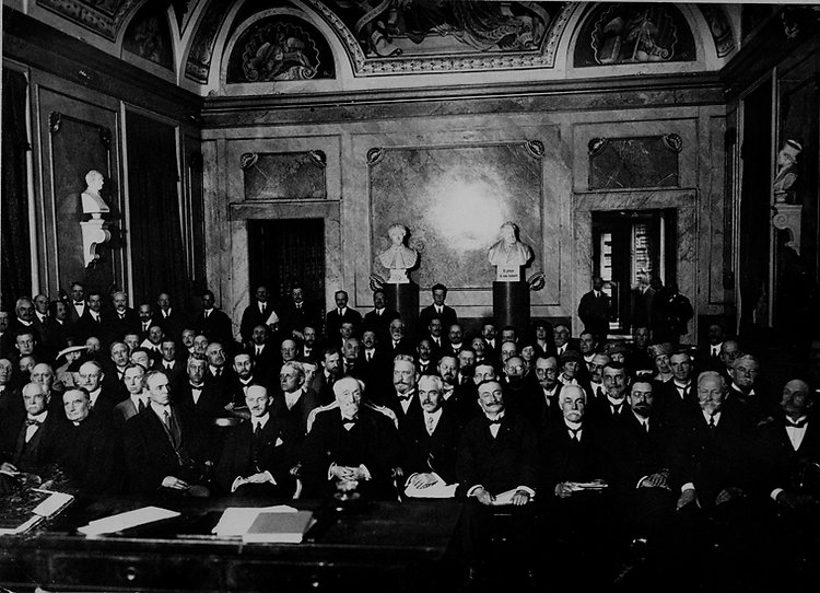 IAU1922.jpeg