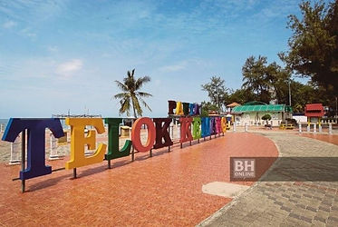 Telok Kemang Beach