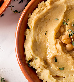 Hummus With Garnish