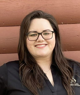 Hillary Derksen_edited.jpg