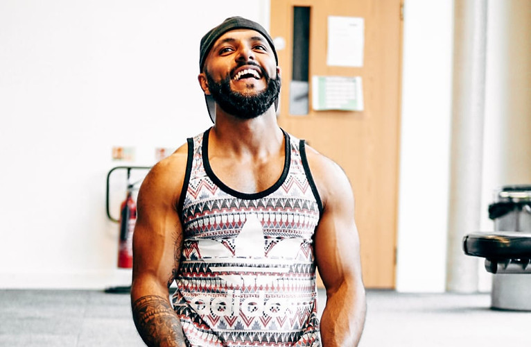 42464982_1752440421526864_89491852932279