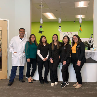 Smile Zone_2023 Team.jpg