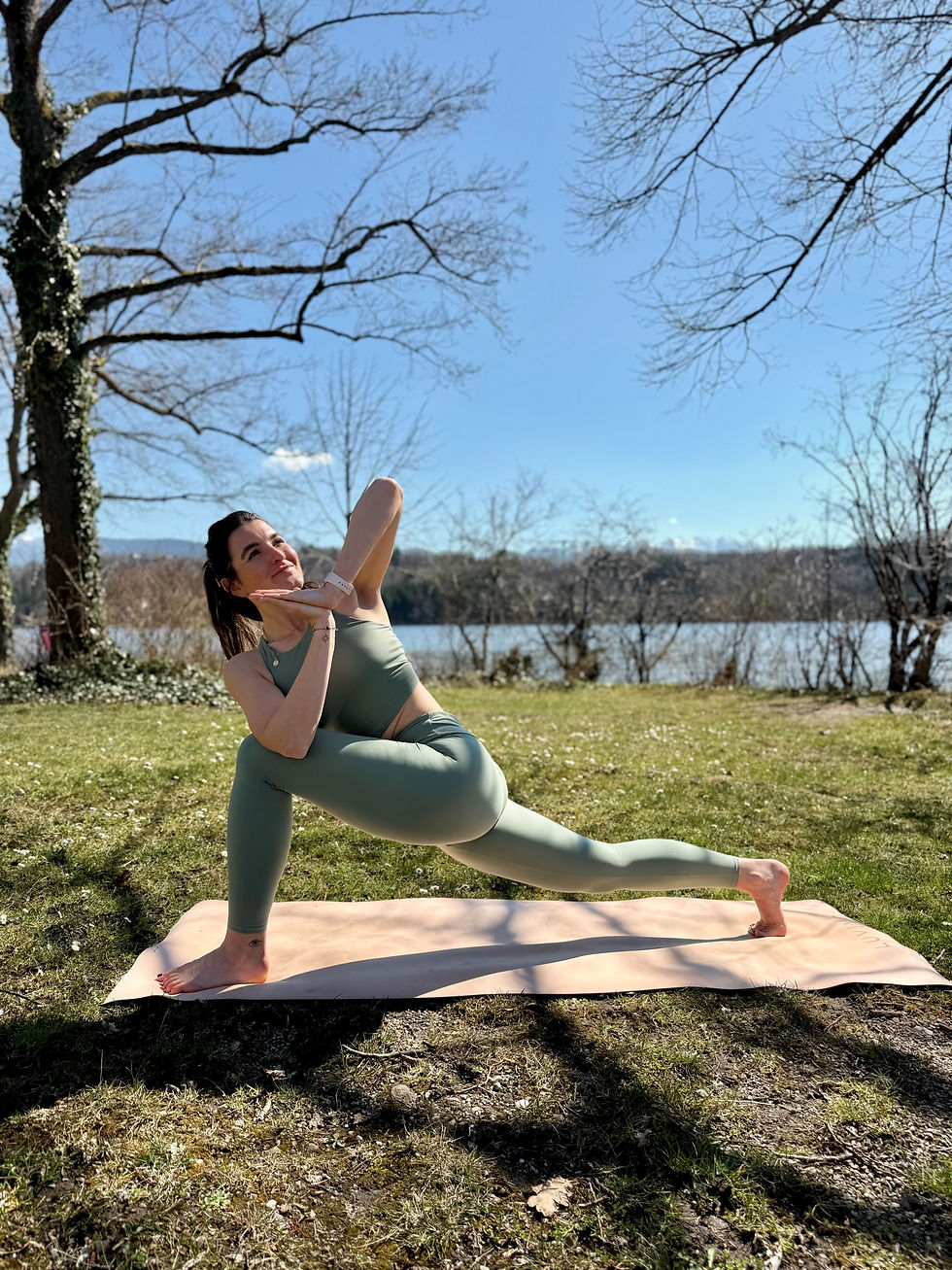 Outdoor_Yoga