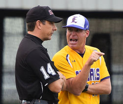 Coach Jeff Willis Chats