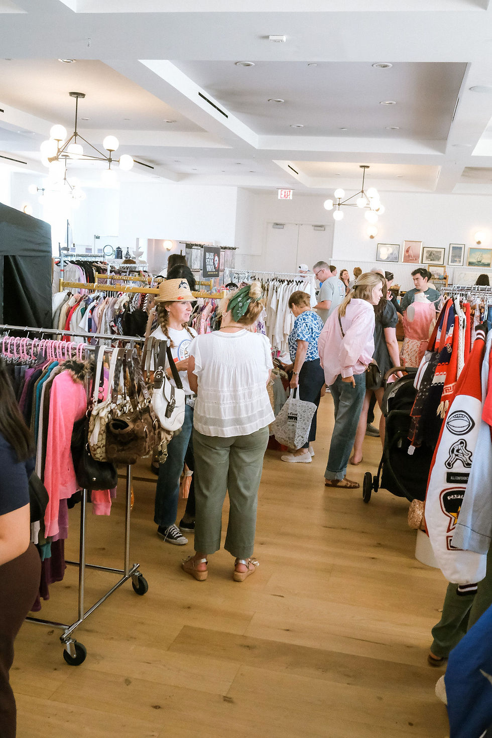 Sea City Vintage Market at The Rockaway Hotel