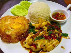 thai omelette