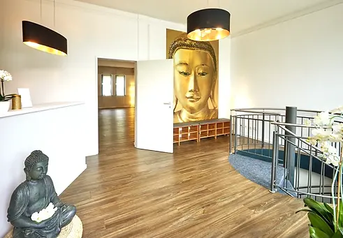 Chi-Loft Eingang.jpg