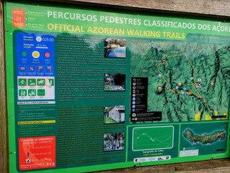The PRC 29 SMI trailhead an sign