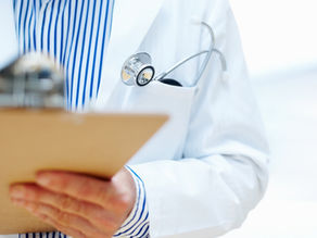 Sedicenne colpito da un fulmine, migliorano le condizioni ma la prognosi resta riservata