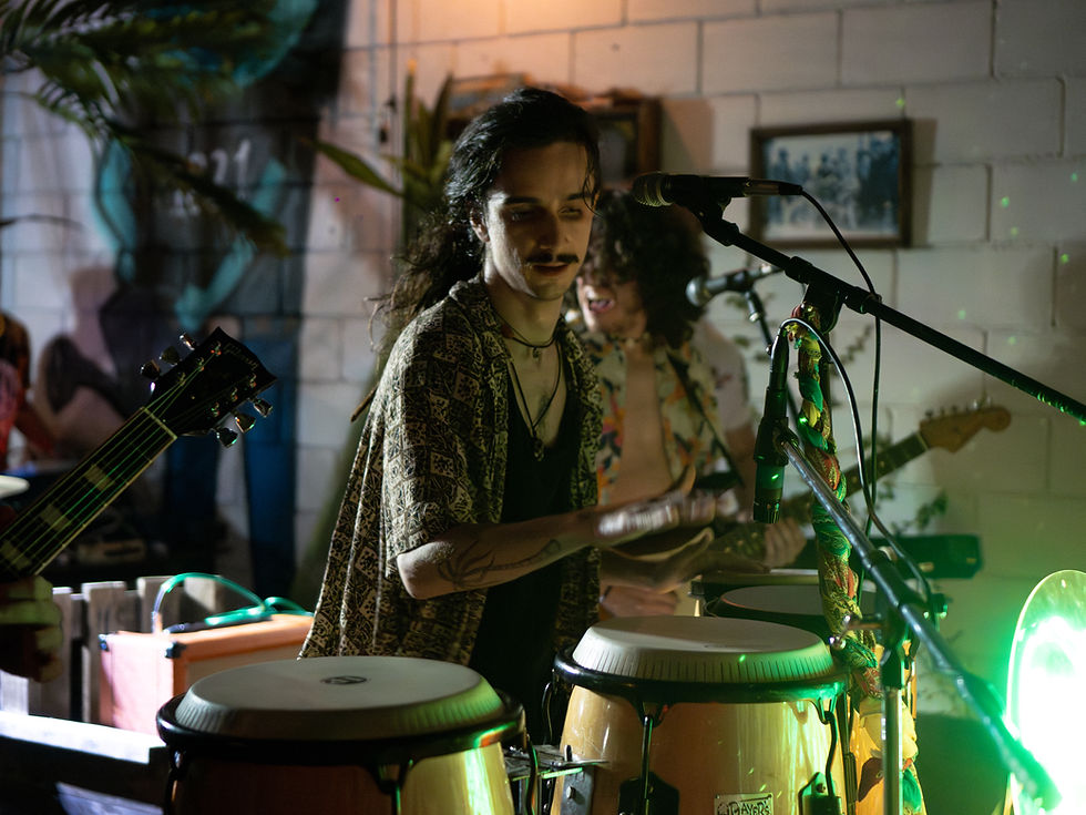 Isla en el Desierto: Música y protesta