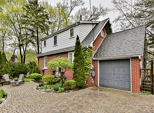 6 Thorndale Ave.jpg