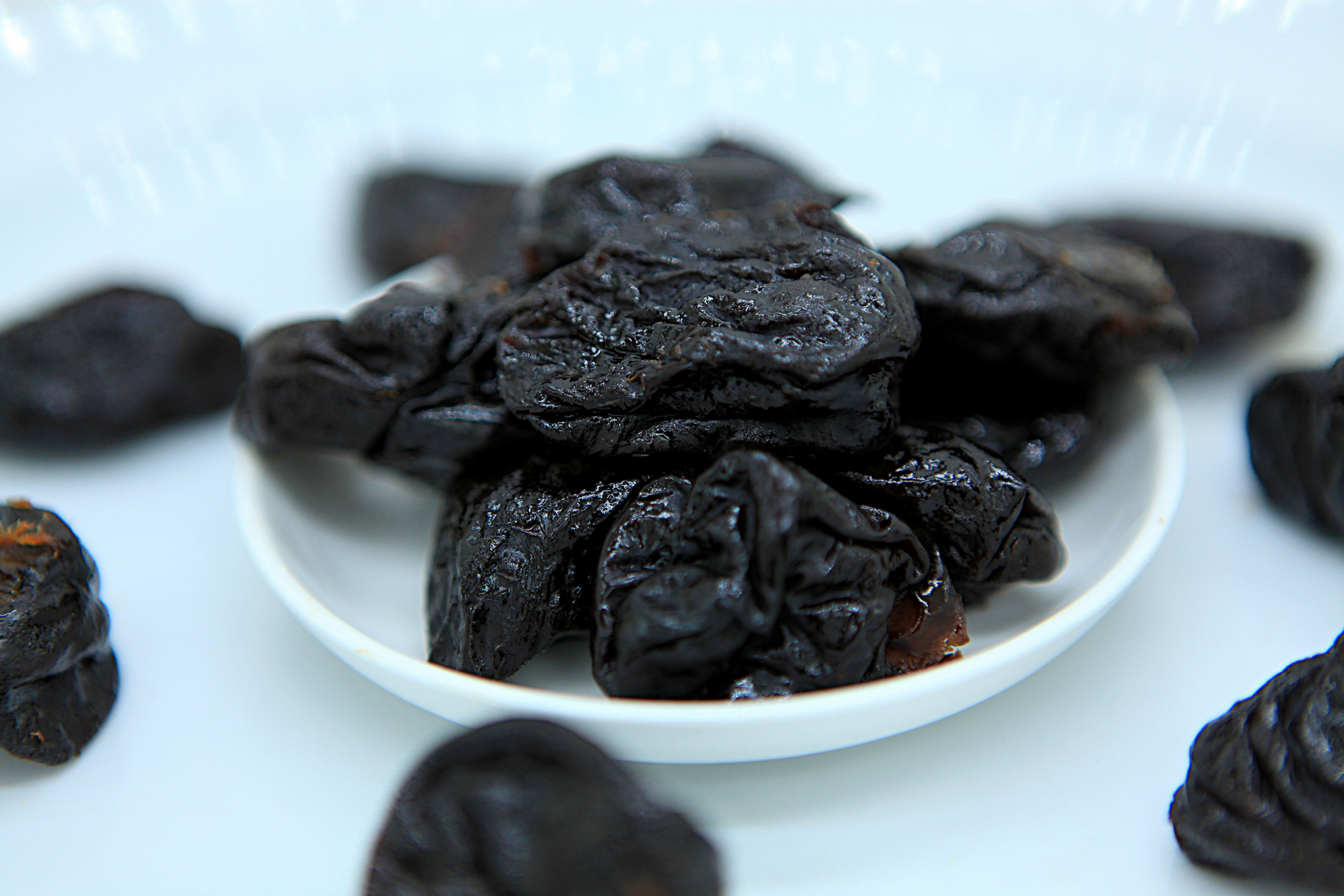 Dried Pitted Prunes