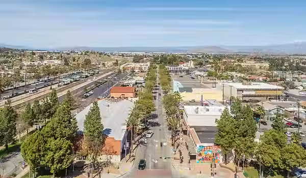 Seaton Avenue and Perry Street Signing and Striping Improvements, Riverside County, CA