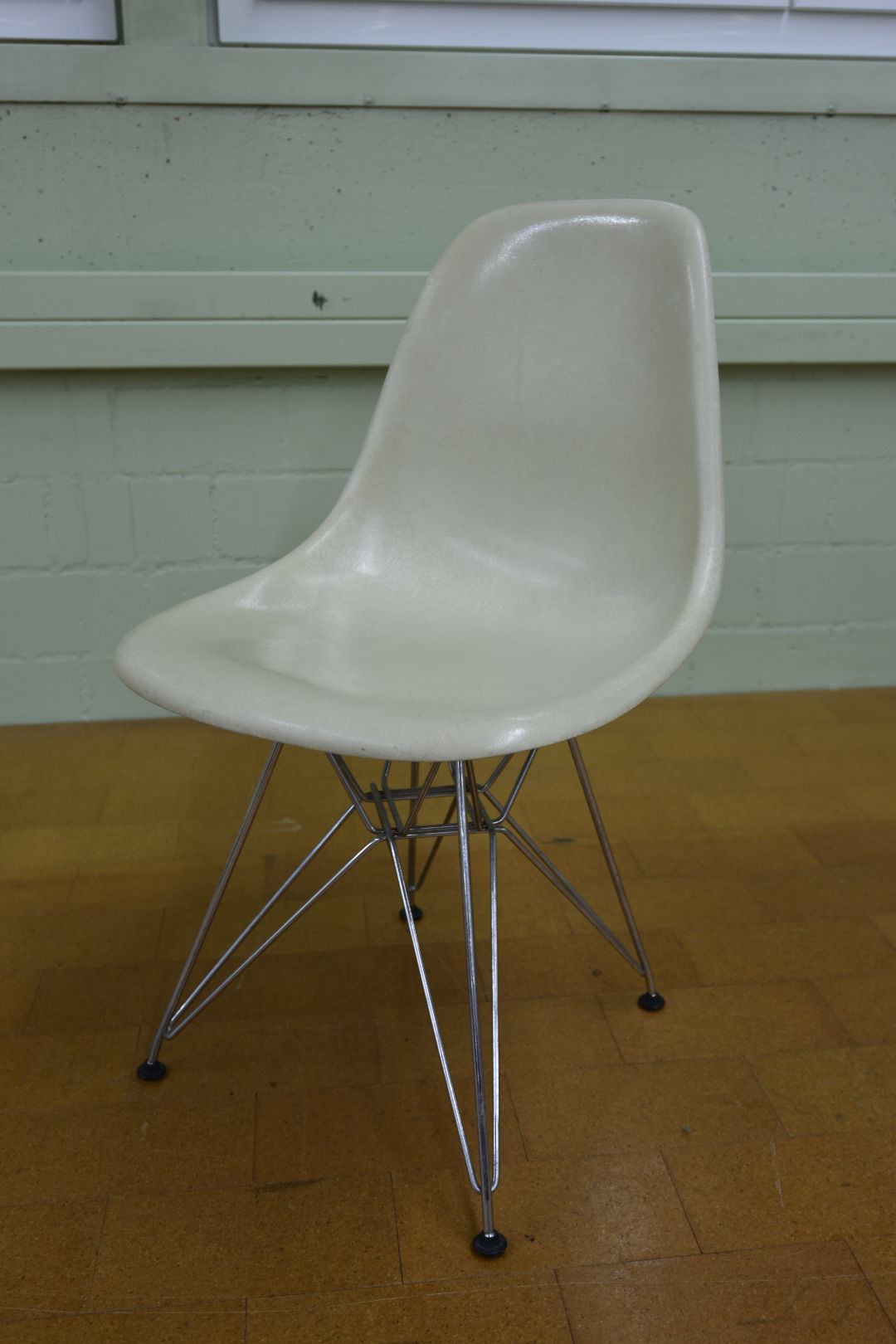 Vintage Vitra Eames Fiberglass Side Chair DSR