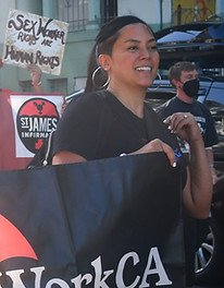 IWD March Luisa y Cocoa_edited.jpg