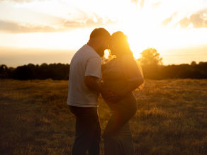 Quand faire une séance photo grossesse ? Le guide