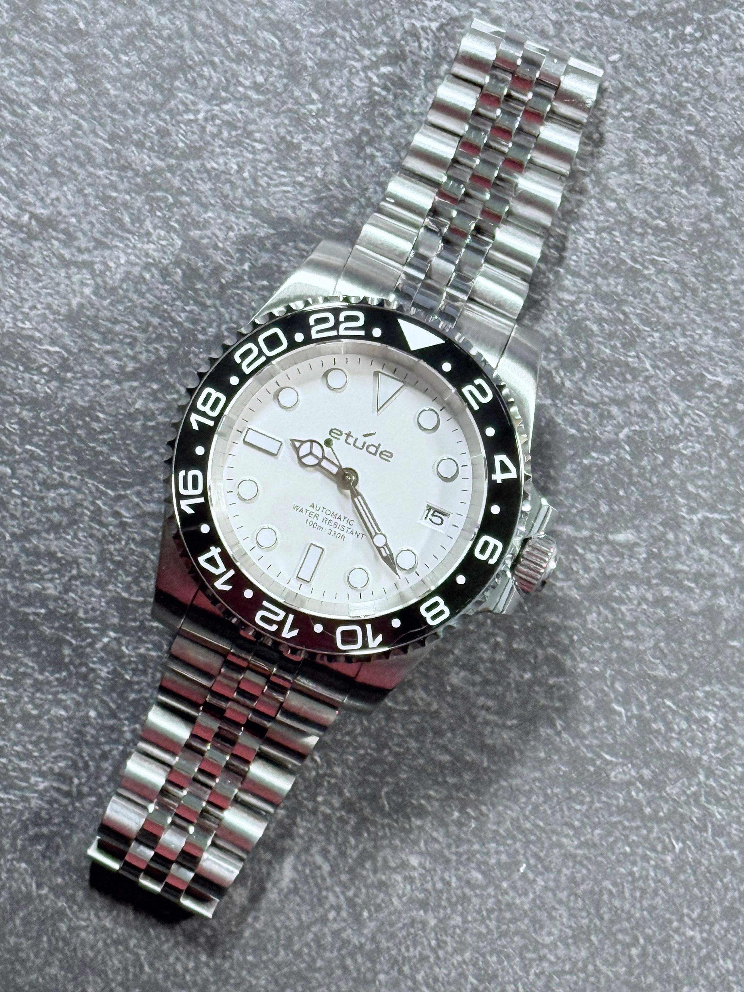 Etude "Jubilee" Diver