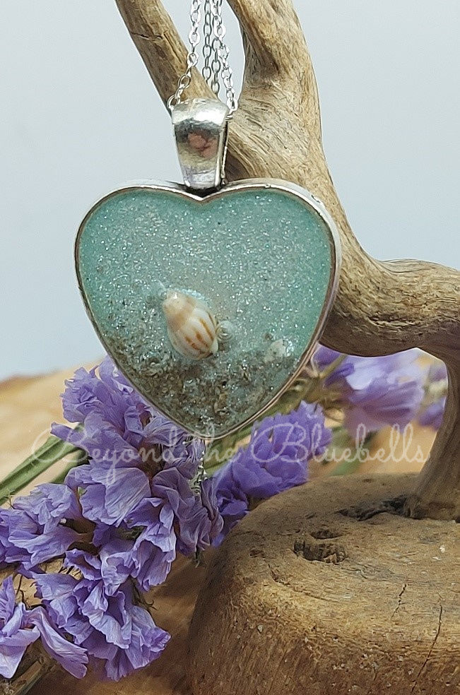 Thumbnail: Heart Shape Pendant
