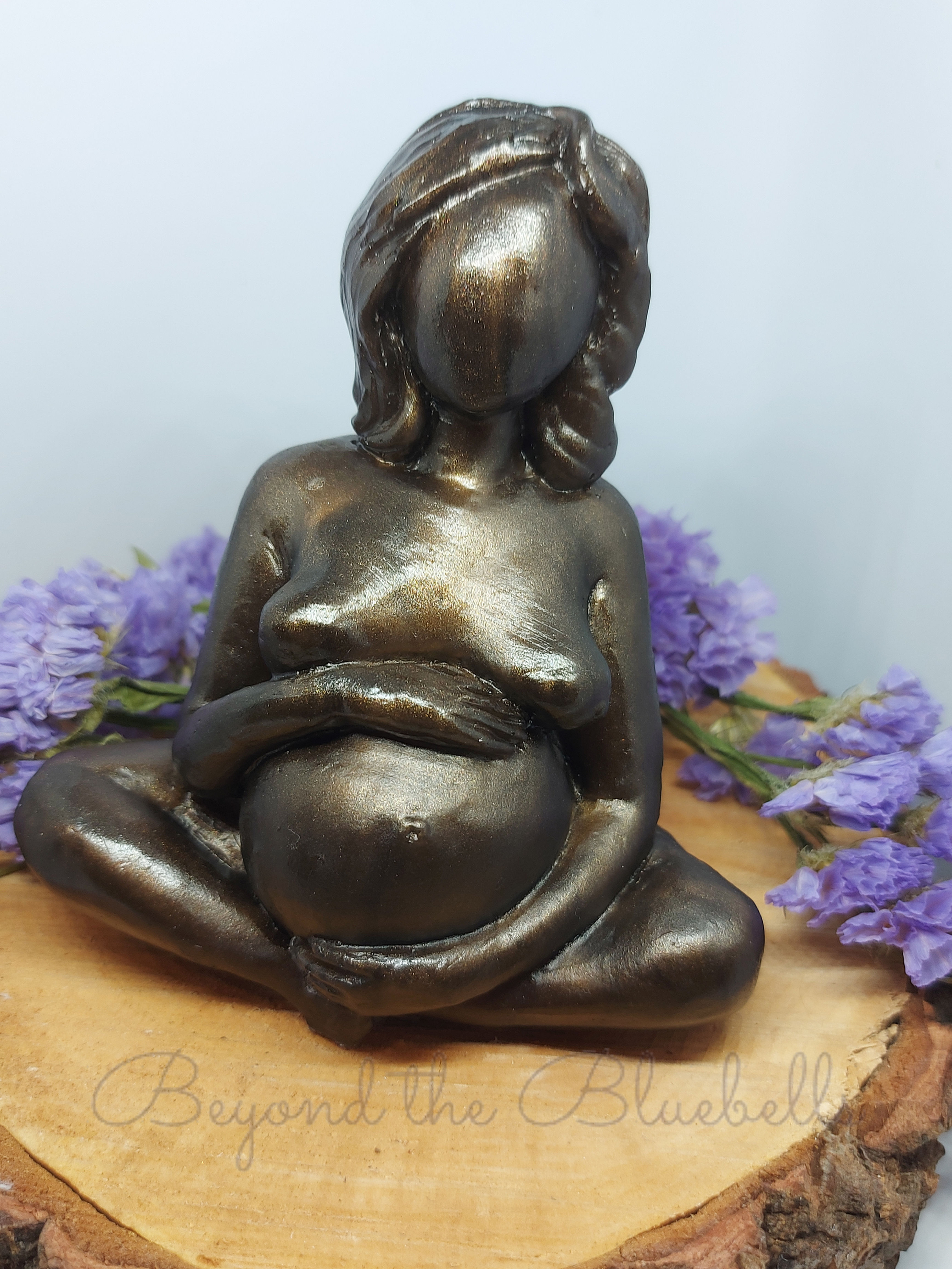 Female Pregnant Bust