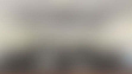 鉄骨倉庫の2階に会議室を