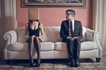 ¿PORQUÉ NOS CUESTA TANTO ENCONTRAR PAREJA? Charlando con expertos en la materia.