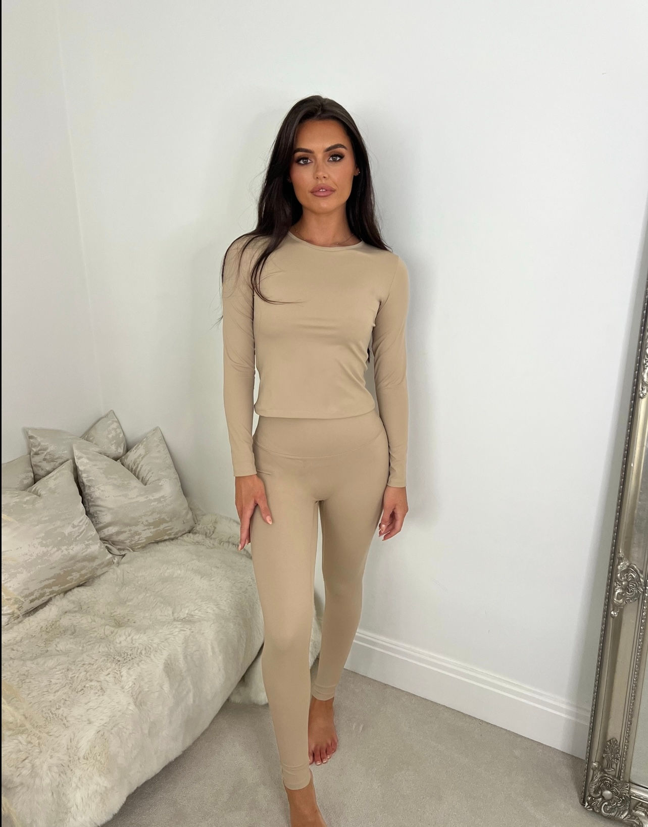 BEIGE LONG SLEEVE TOP & LEGGING SET