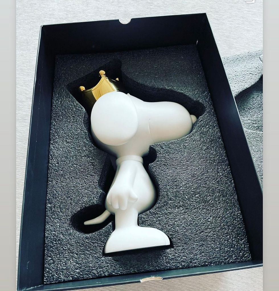 Sličica: SNOOPY CROWN - matt white & gold