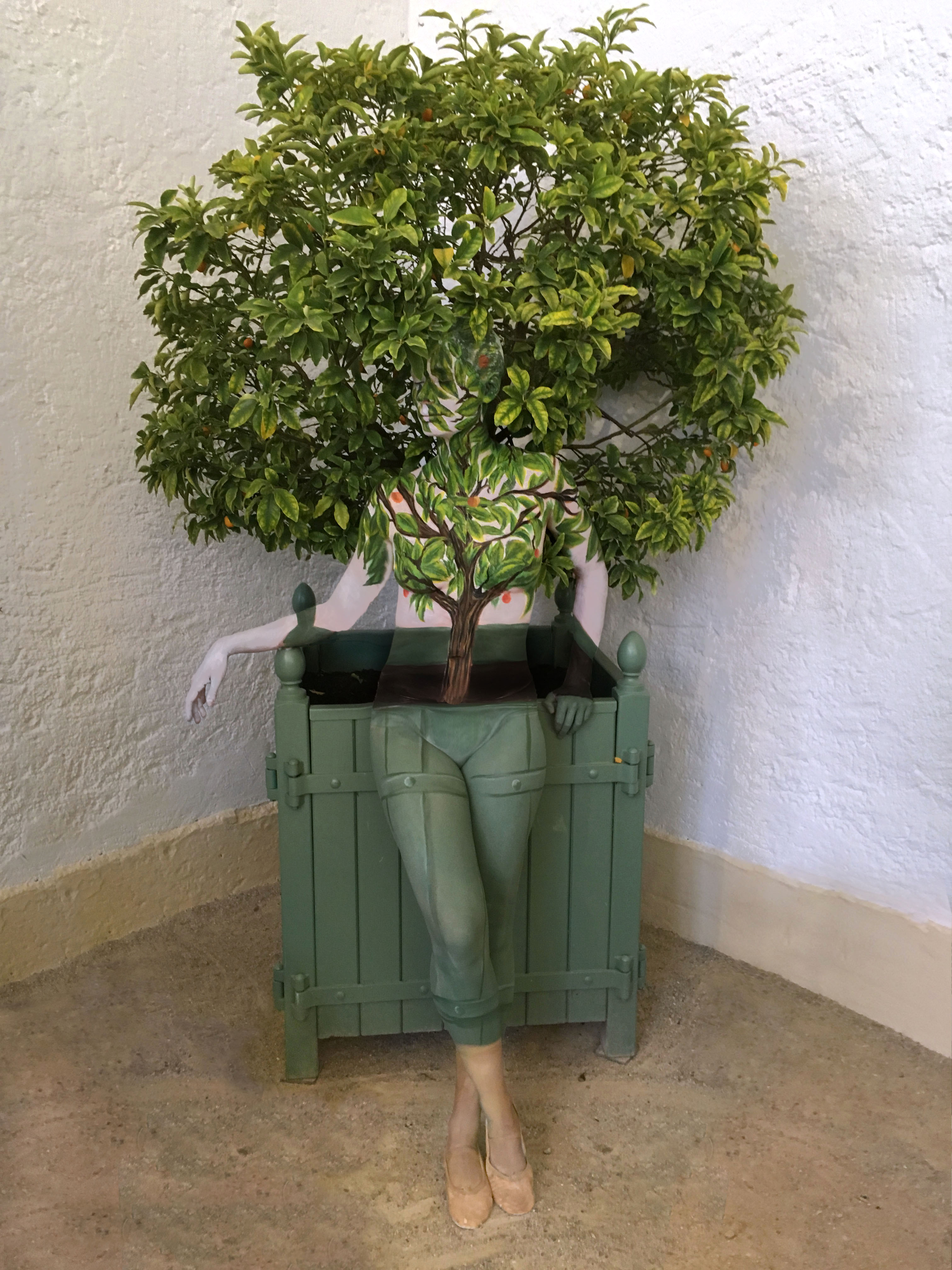 Camouflage bodypainting