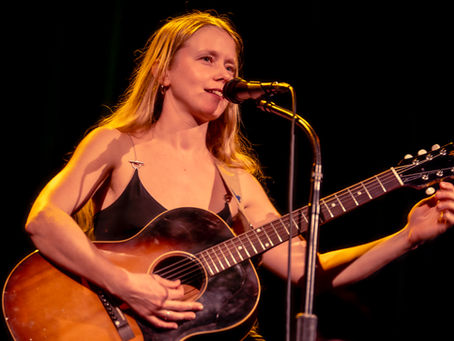 Review: Alice Phoebe Lou creates ‘a welcome respite’ at Berklee Performance Center