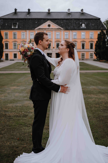 nynäs slott, bröllop nynäs slott, brudpar nynäs slott, bröllopsfotografering sörmland, bröllopsfotografering nynäs slott