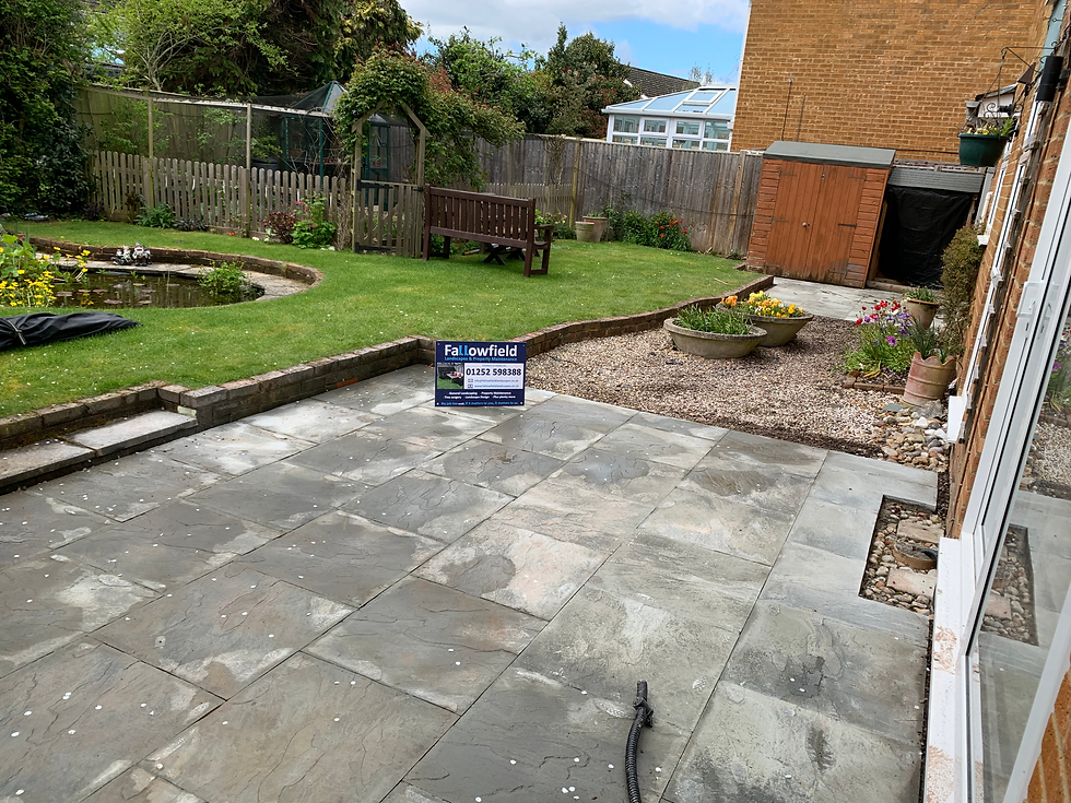 Hurst Park - Concrete 600x600 Slabs