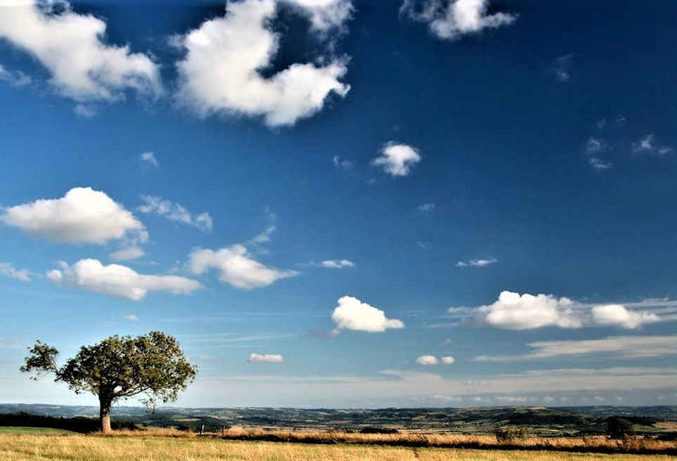 00 Bredon Hill.jpg