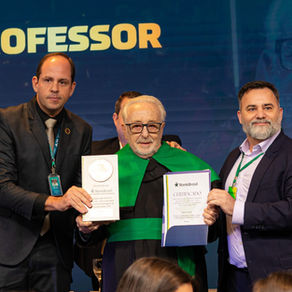 Professor de Medicina há quase 60 anos na mesma instituição, Mario Fortes tem o nome registrado no Livro dos Recordes Brasileiros