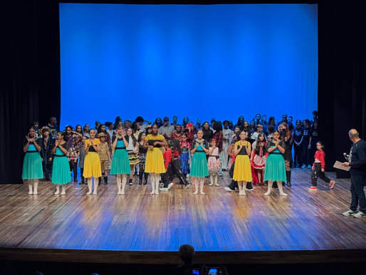 Praça CEU leva Mostra Cultural ao Teatro Paschoal Carlos Magno neste domingo