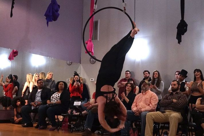 Aerial hoop trick