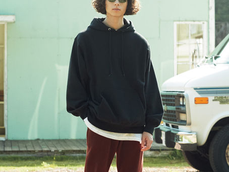 パーカーが活躍する季節