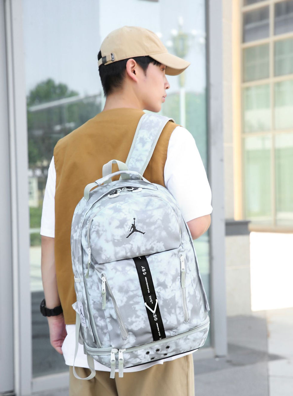 Miniatura: Mochila Jordan com compartimento pra tênis