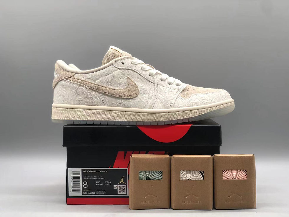 Miniatura: LW Chris Paul x Air Jordan 1 Low OG "Give Them Flowers